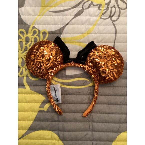 Disney Parks 2017 Halloween Minnie Mouse Orange Sequin Black Polkadot Bow Ears - Picture 2 of 2